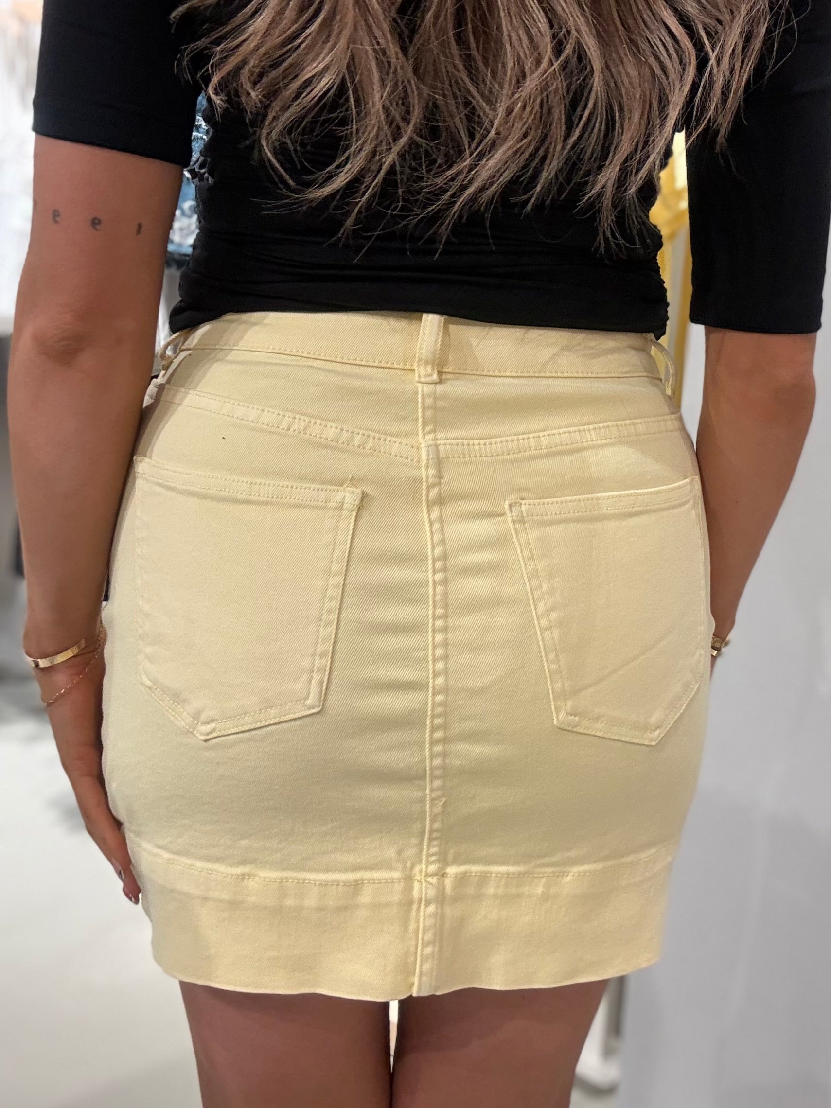 NMYOLANDA Short Skirt - French Vanilla